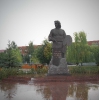 1. Памятник Филиппу Малявину в городском парке Бузулука
