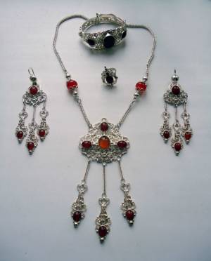 2_3_20120612_1977221440_original