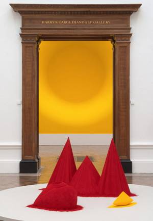 Anish Kapoor, Yellow, Mountain Blooming with Red Flowers, Royal Academy of Arts, London, 2009