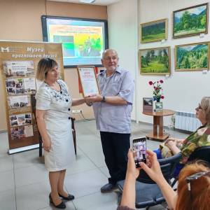Сочи. Творческая встреча с народным художником Абхазии Геннадием Барциц. Музей керамики. Июнь 2025.