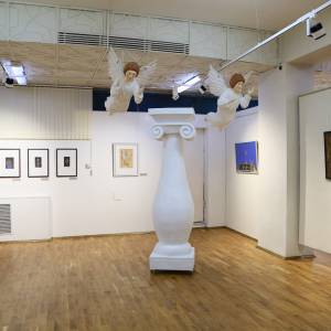 Брянск. «До выхода на сцену», выставка произведений театрально-декорационного искусства. Брянский ху