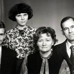 Пикунова Г.Р. 1980-е